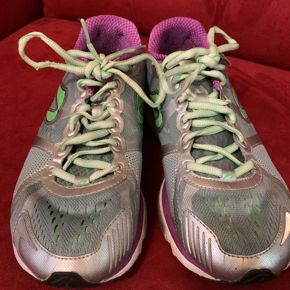 Newton Motion IV Women’s Training Running Shoes size 8.5 - Picture 2 of 11